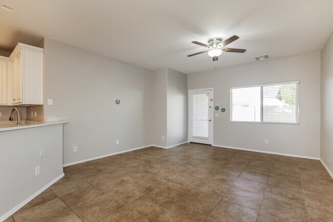 11702 W Jackson St Avondale, AZ 85323 photo 5