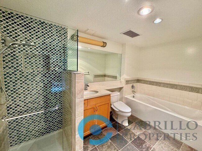 850 Beech St San Diego, CA 92101 photo 5