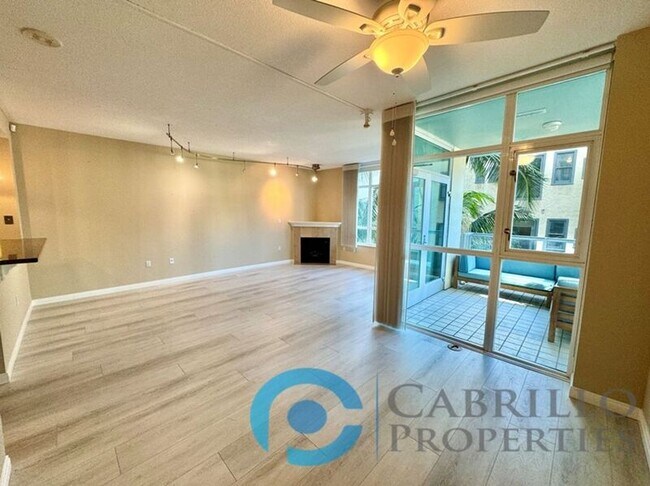 850 Beech St San Diego, CA 92101 photo 4