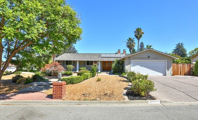 12564 Plymouth Dr Saratoga, CA 95070