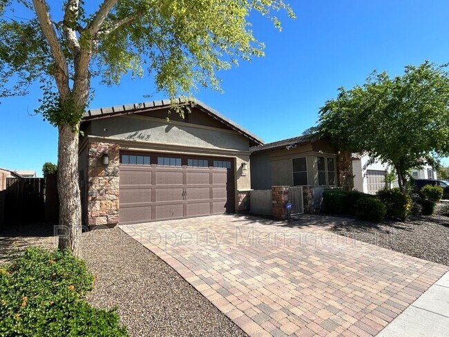 15896 W Cameron Dr Surprise, AZ 85379 photo 2