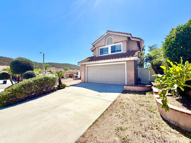 36335 Grimaud Ct Murrieta, CA 92562 photo 2