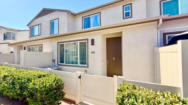 320 Citrine Trl Fallbrook, CA 92028