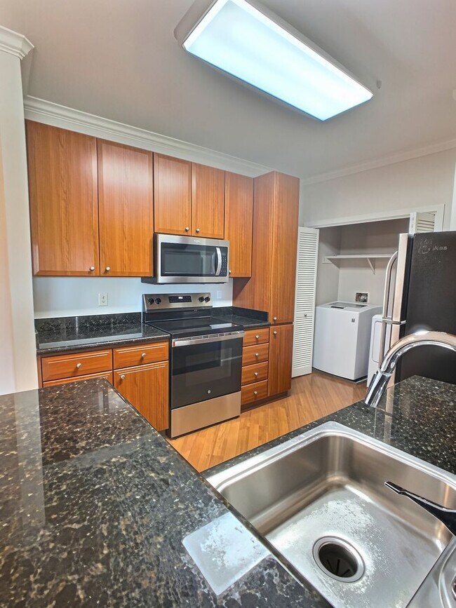 801 S Winchester Blvd San Jose, CA 95128 photo 4