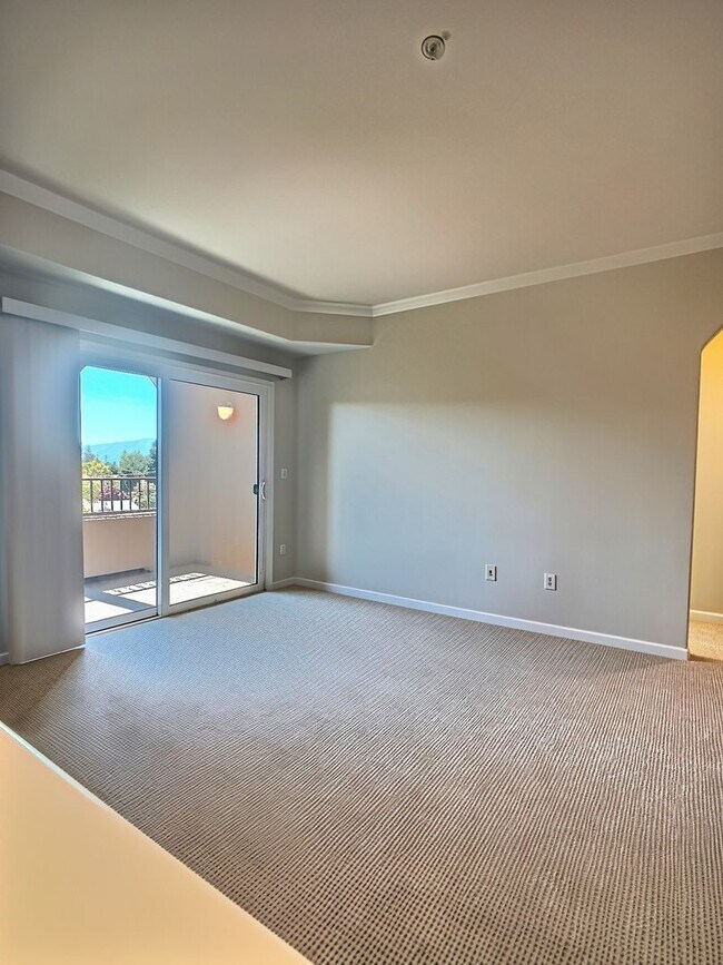 801 S Winchester Blvd San Jose, CA 95128 photo 3