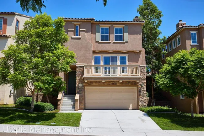 333 Cobalt Dr Vista, CA 92083