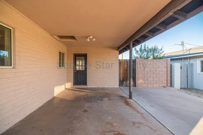 6626 E Palm Ln Scottsdale, AZ 85257 photo 3