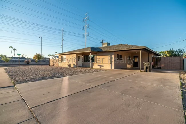 6626 E Palm Ln Scottsdale, AZ 85257 photo 2