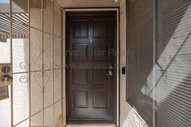 2127 E 10th St Tempe, AZ 85281 photo 3