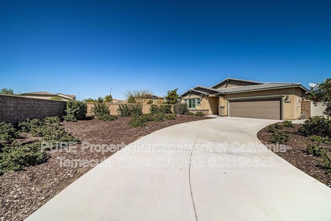 34667 Windrow Rd Murrieta, CA 92563 photo 2