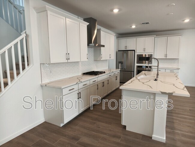 2433 W Maximo Wy Phoenix, AZ 85085 photo 3