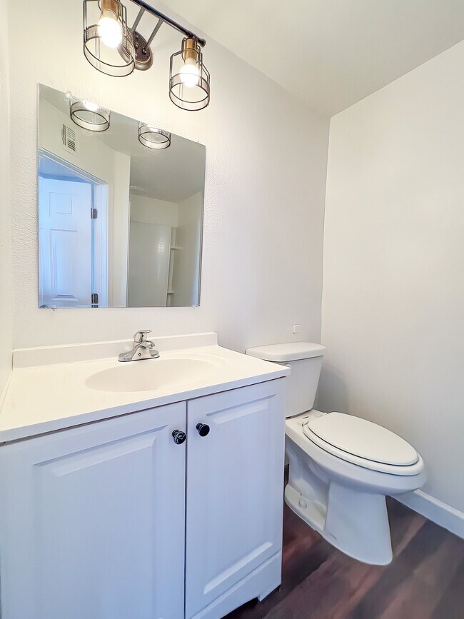 317 N 17th Dr Phoenix, AZ 85007 photo 5