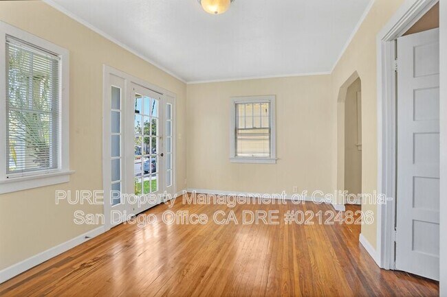 4630 Cherokee Ave San Diego, CA 92116 photo 5
