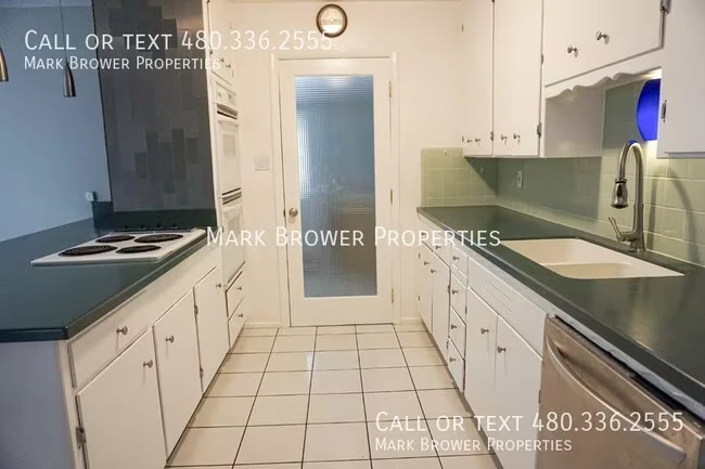 332 E Pierce St Tempe, AZ 85288 photo 5