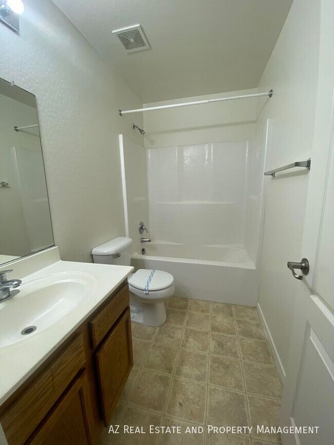 4850 N 113th Dr Phoenix, AZ 85037 photo 5