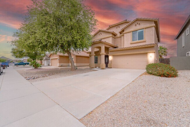 734 W Fruit Tree Ln photo 2