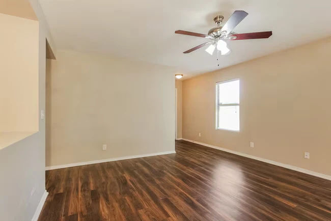 2299 E Peach Tree Dr Chandler, AZ 85249 photo 5