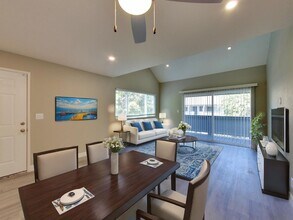 2x2 Townhome C250 floor plan
