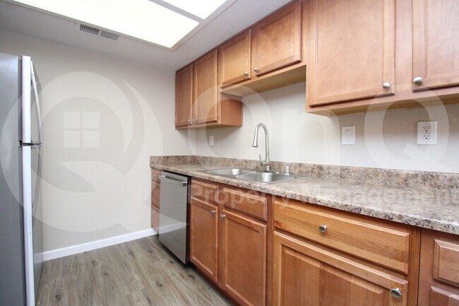 16602 N 25th St Phoenix, AZ 85032 photo 3