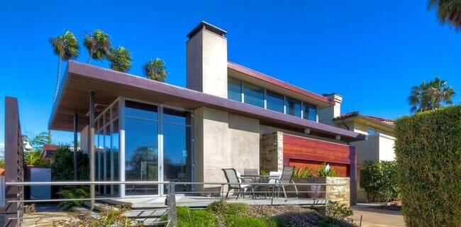 1030 Shafer St Oceanside, CA 92054