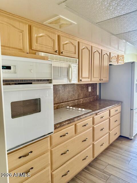 15430 N Bowling Green Dr photo 4