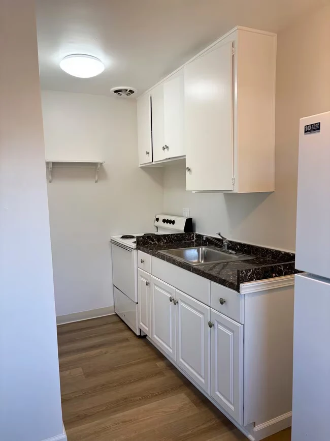 5253 Monroe Ave San Diego, CA 92115 photo 2