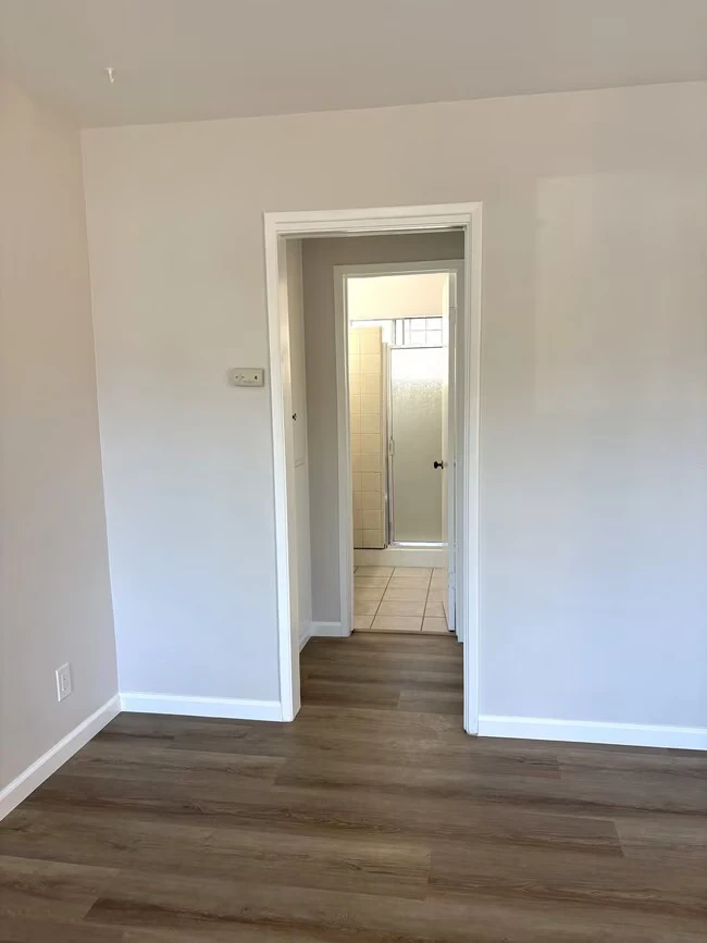 5253 Monroe Ave San Diego, CA 92115 photo 5