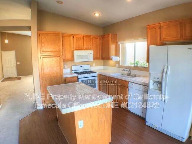 30560 Milano Rd Temecula, CA 92591 photo 5