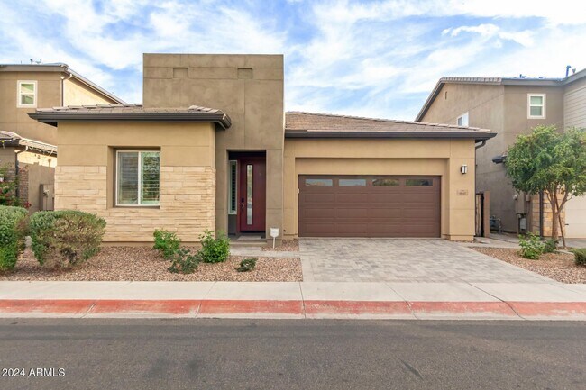 7041 W Knox Rd Chandler, AZ 85226 photo 2