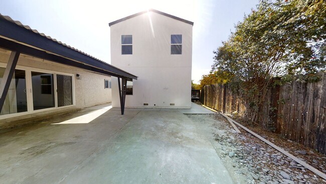 5088 Faber Way San Diego, CA 92115 photo 3