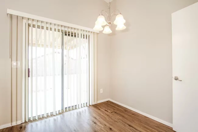14841 W Redfield Rd Surprise, AZ 85379 photo 5
