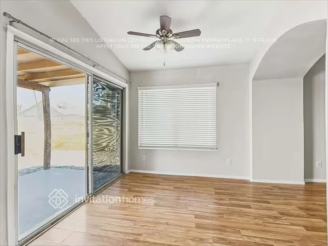 12480 N 83rd Dr Peoria, AZ 85381 photo 5