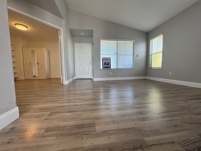 3477 Monique Ln Spring Valley, CA 91977 photo 2