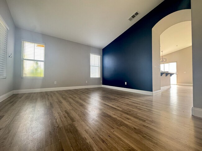 3477 Monique Ln Spring Valley, CA 91977 photo 3