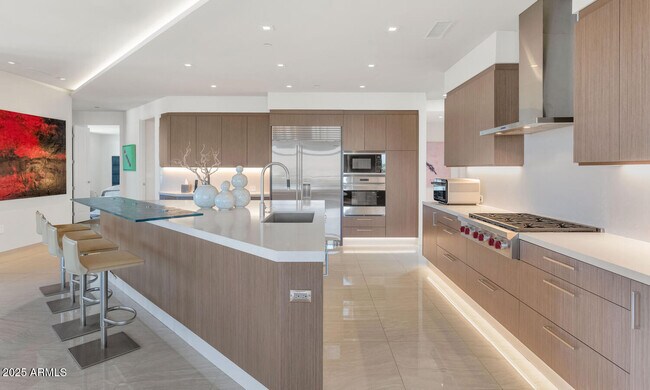 3801 N Goldwater Blvd Scottsdale, AZ 85251 photo 4