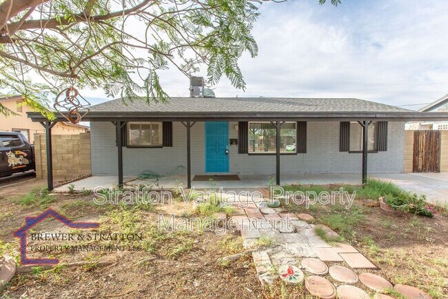 11236 W Missouri Ave Youngtown, AZ 85363 photo 2