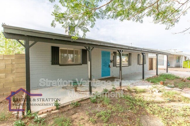 11236 W Missouri Ave Youngtown, AZ 85363 photo 3