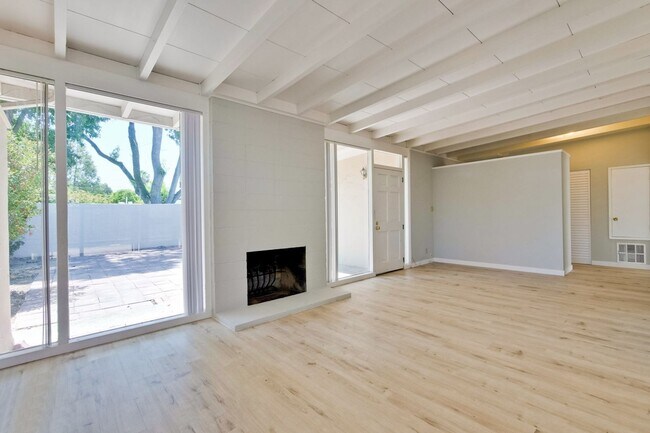 3049 Harding Ave Santa Clara, CA 95051 photo 4