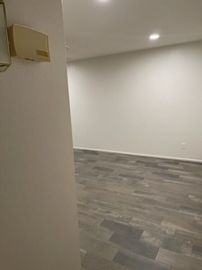 1341 N Gaylord Cir Mesa, AZ 85213 photo 4