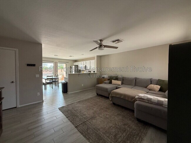 7105 S 251st Dr photo 2