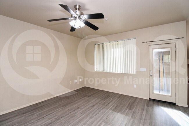 3250 W Greenway Rd Phoenix, AZ 85053 photo 5