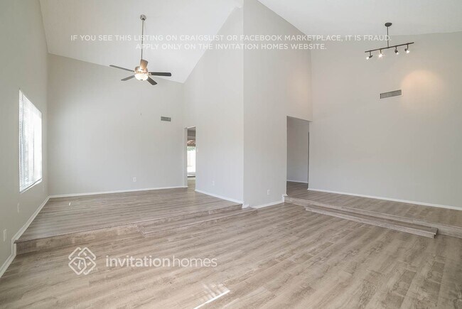 2902 W Sandra Terrace Phoenix, AZ 85053 photo 3