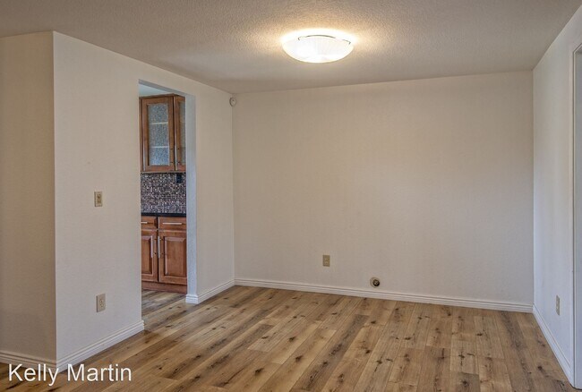 720 W Rose Ln Phoenix, AZ 85013 photo 5