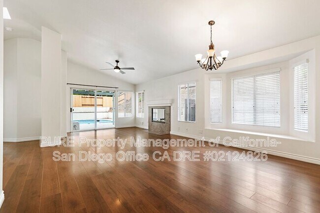 1821 Corte Amarillo Oceanside, CA 92056 photo 4