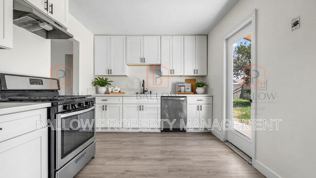 499 H St Chula Vista, CA 91910