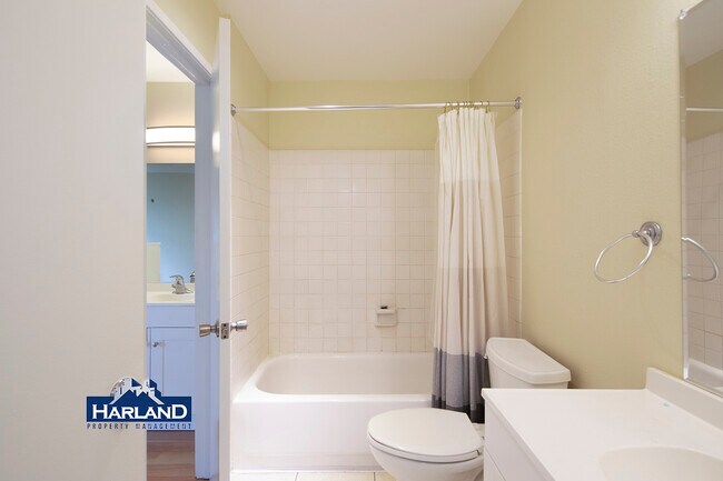 4064 Huerfano Ave San Diego, CA 92117 photo 5