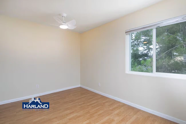 4064 Huerfano Ave San Diego, CA 92117 photo 4