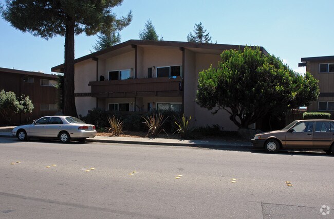 605 Tuttle Ave unit 601-15