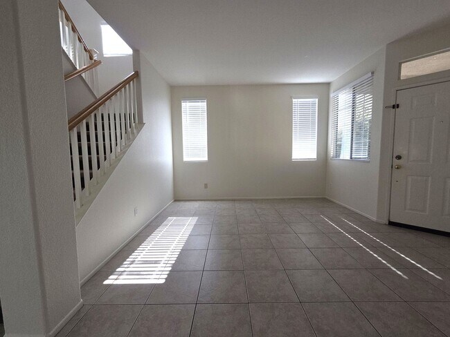 30704 E Loma Linda Rd Temecula, CA 92592 photo 2