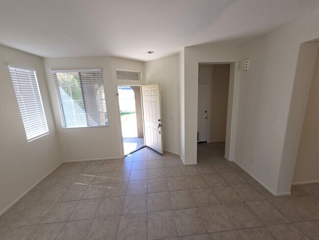 30704 E Loma Linda Rd Temecula, CA 92592 photo 3